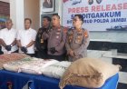 Muat Beras Ilegal, KM Sunarti Indah Ditangkap Polisi di Pesisir Timur Jambi